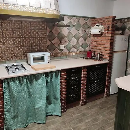Dhara Apartamento Estudio * 弗里希利亚纳