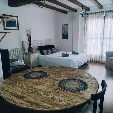 Dhara Apartamento Estudio Апартаменты Фрихилиана